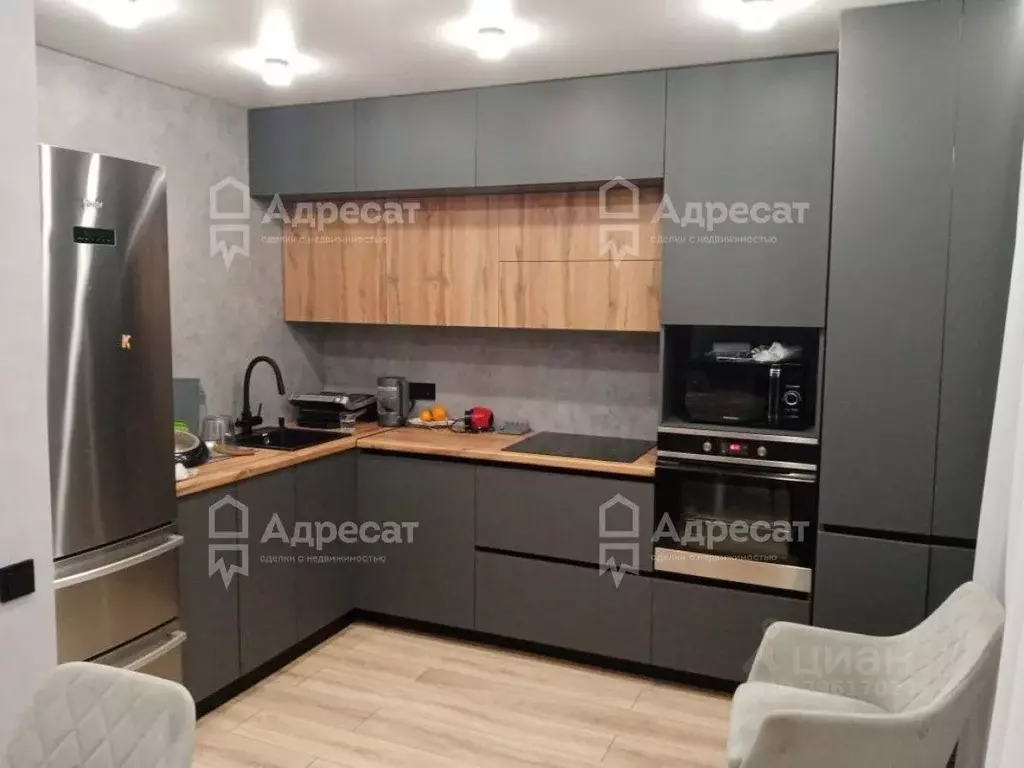 3-к кв. Волгоградская область, Волгоград ул. Имени Старшего Лейтенанта ... - Фото 1