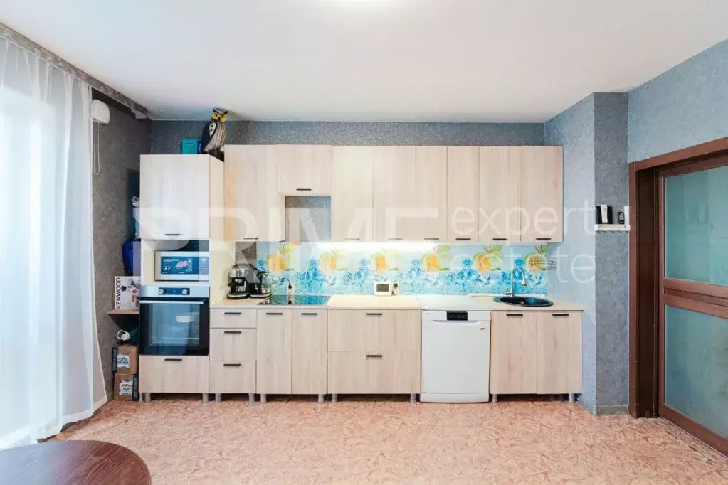 2-к кв. Омская область, Омск Московка-2 мкр, ул. Шакурова, 4 (71.5 м) - Фото 0