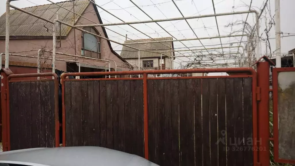 Дом в Крым, Феодосия муниципальный округ, с. Степное ул. Прудная, 18 ... - Фото 1