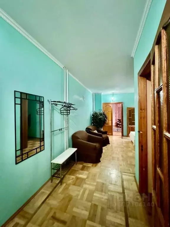 Дом в Крым, Симферопольский район, Молодежное пгт ул. Азовская (250 м) - Фото 0