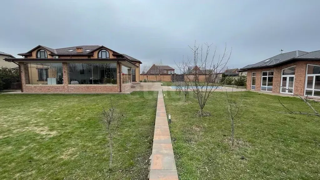 Дом в Краснодарский край, Северский район, Ильское городское ... - Фото 1