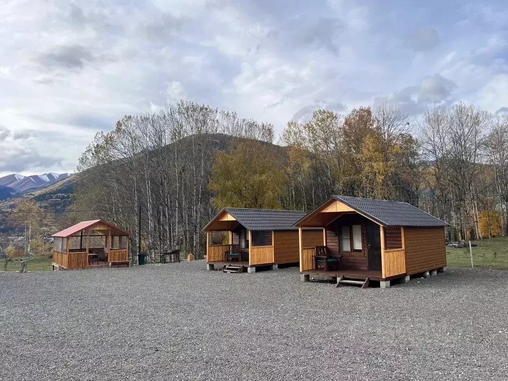 Дом в Карачаево-Черкесия, Теберда Карачаевский городской округ, ул. ... - Фото 1