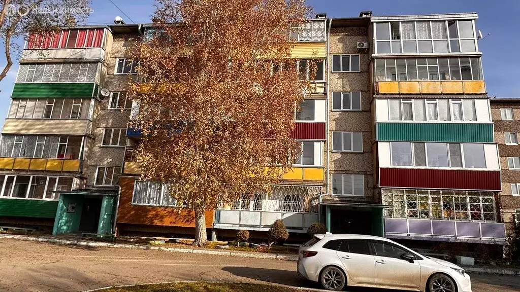 2-комнатная квартира: Саяногорск, микрорайон Комсомольский, 63 (36 м) - Фото 1