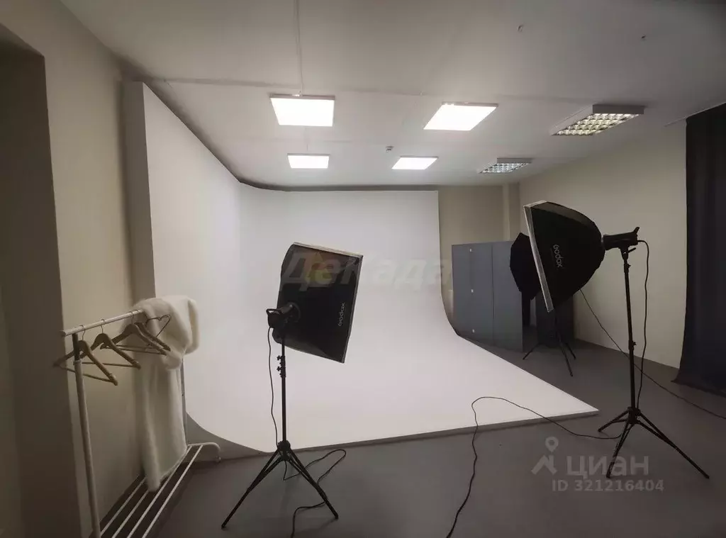 Помещение свободного назначения в Ульяновская область, Ульяновск ул. ... - Фото 2