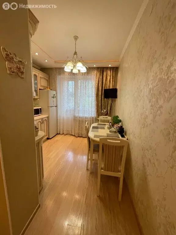 3-комнатная квартира: Калининград, Нарвская улица, 68 (64.9 м) - Фото 2