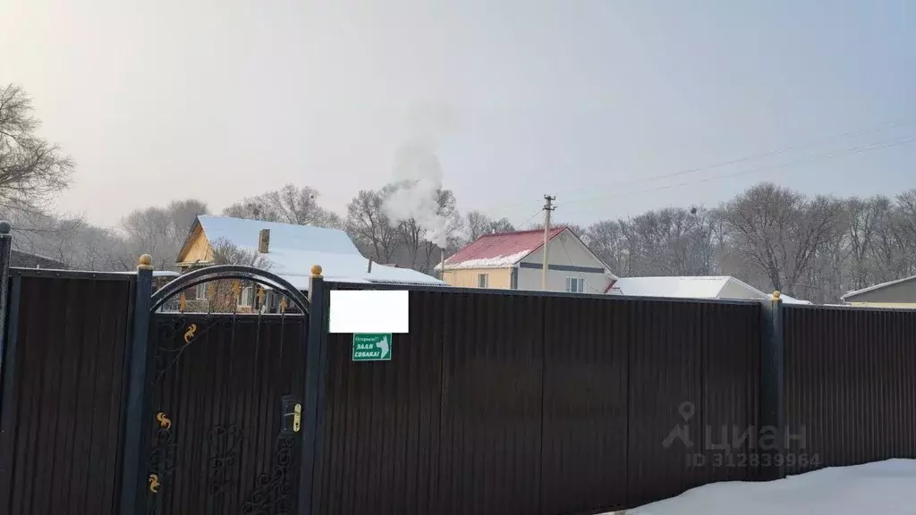 Дом в Приморский край, с. Чугуевка ул. Терешковой, 1 (105 м) - Фото 1