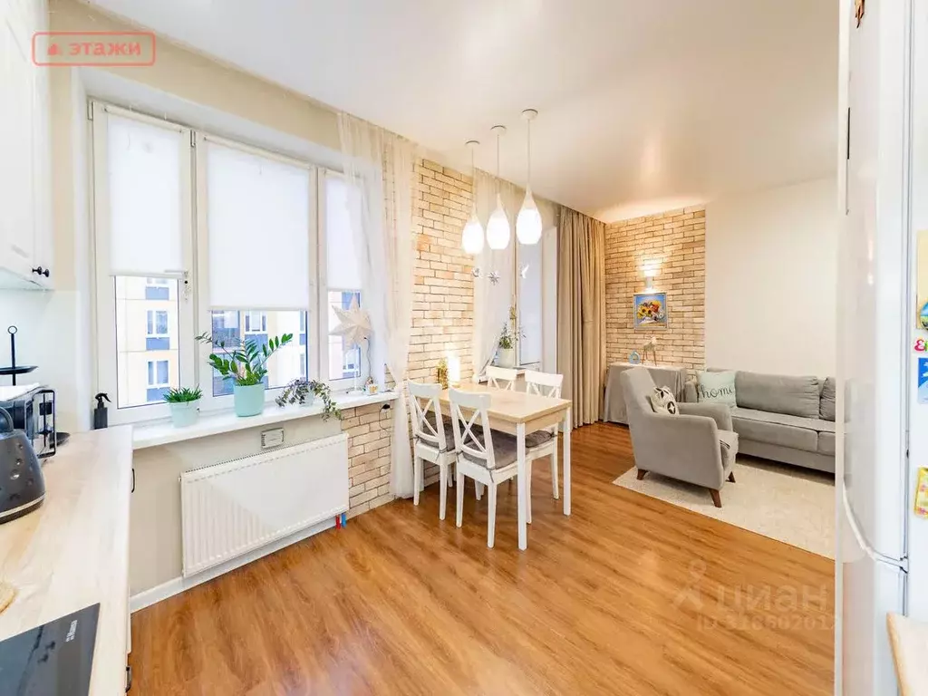 4-к кв. Карелия, Петрозаводск бул. Интернационалистов, 8 (75.1 м) - Фото 0