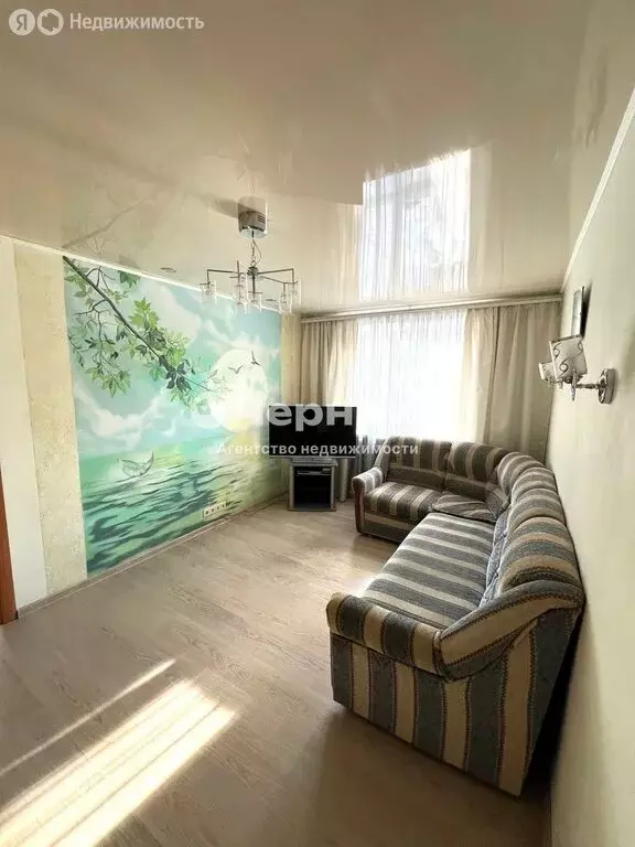 2-комнатная квартира: Новошахтинск, Парковая улица, 13 (41.5 м) - Фото 1