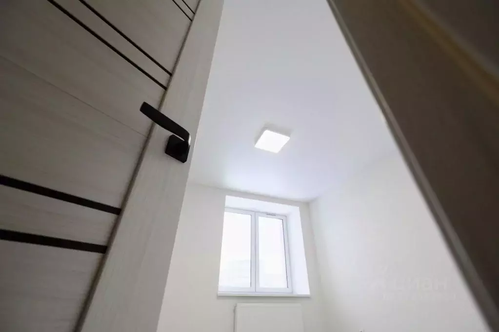 3-к кв. Кировская область, Киров ул. Капитана Дорофеева, 22 (56.7 м) - Фото 2