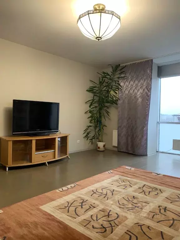 2-к кв. Тюменская область, Тюмень ул. Максима Горького, 68 (98.0 м) - Фото 1