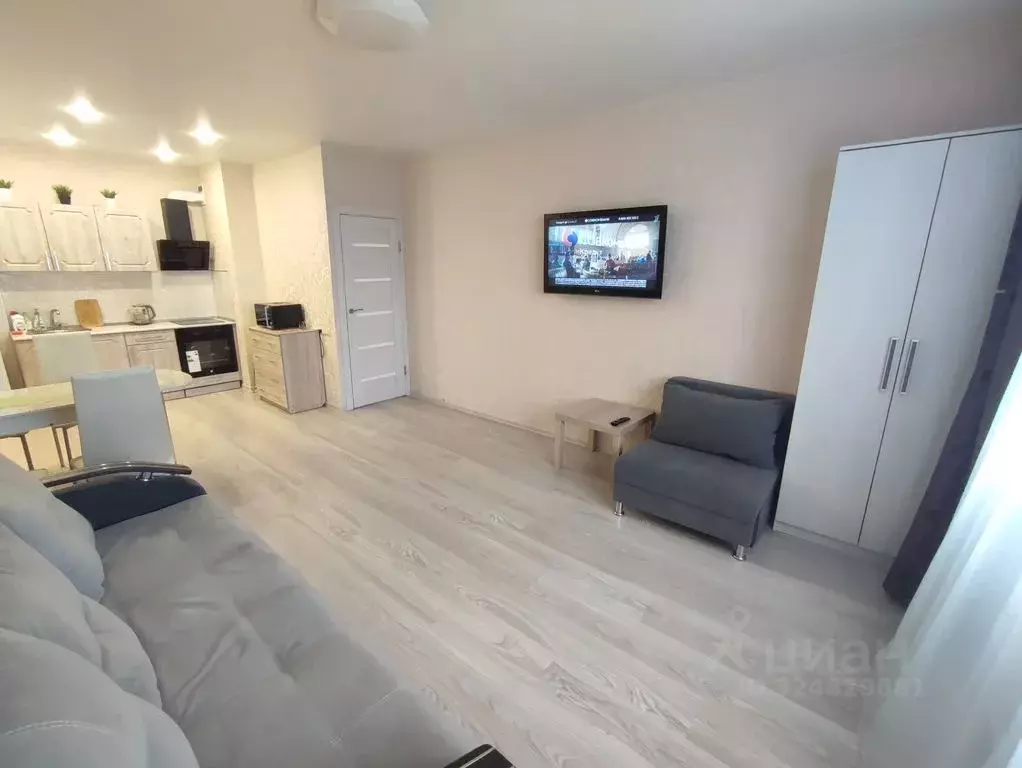 1-к кв. Пермский край, Пермь ул. Мира, 100 (47.0 м) - Фото 2