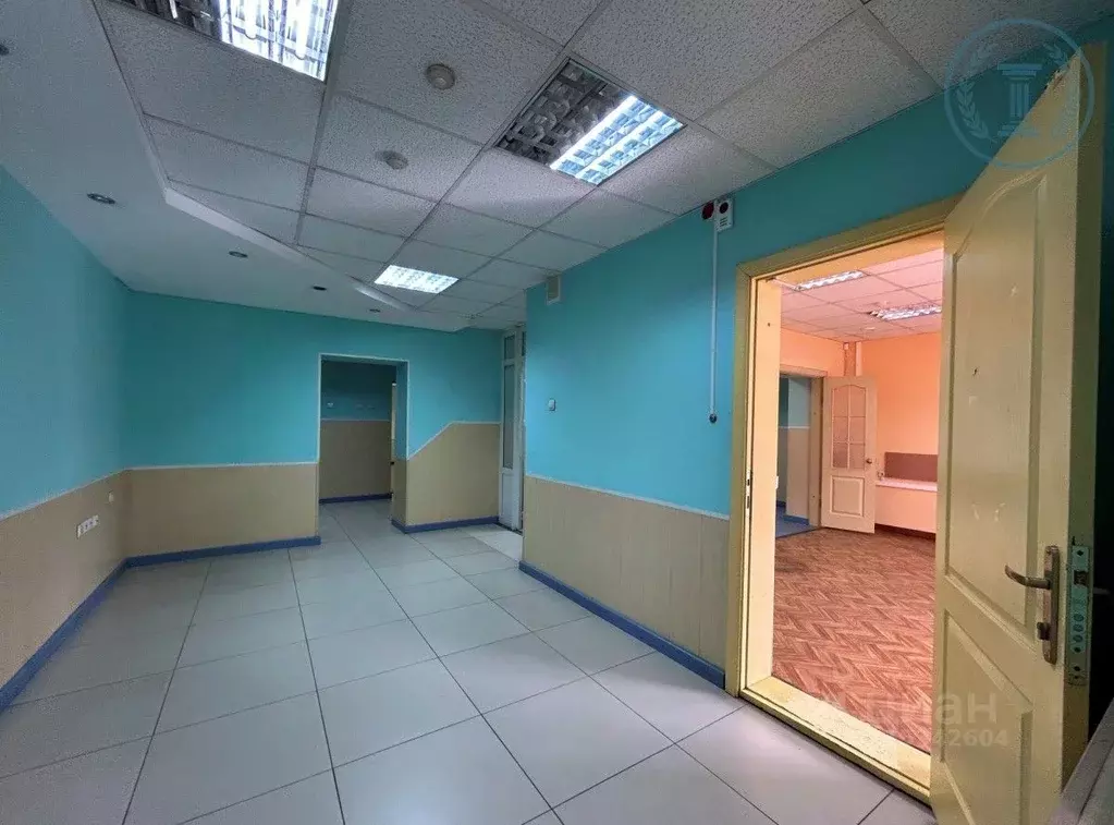Офис в Хакасия, Абакан ул. Бограда, 118 (280 м) - Фото 1