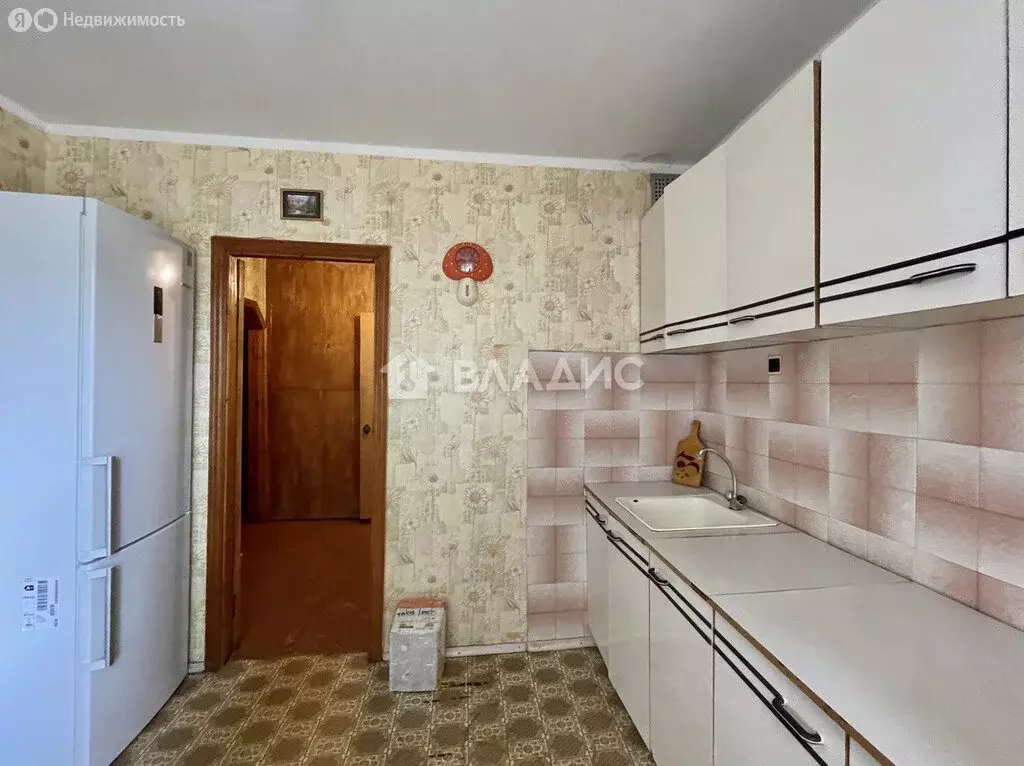 3-комнатная квартира: Белгород, проспект Славы, 131 (64.7 м) - Фото 1