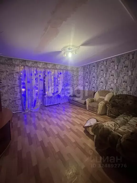 3-к кв. Тюменская область, с. Ярково ул. Дзержинского, 40 (70.7 м) - Фото 2