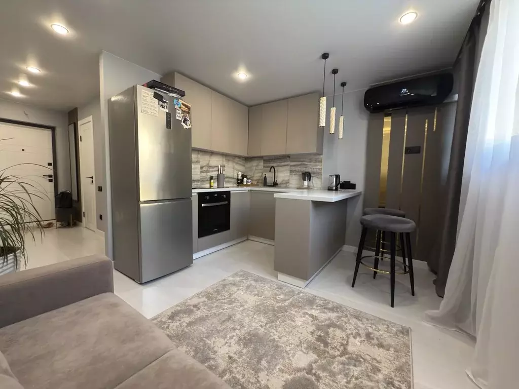 Продаётся 2-к квартира, 60.5 м - Фото 0