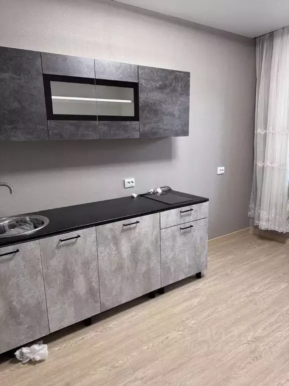 2-к кв. Хакасия, Абакан ул. Некрасова, 16/1 (70.0 м) - Фото 1