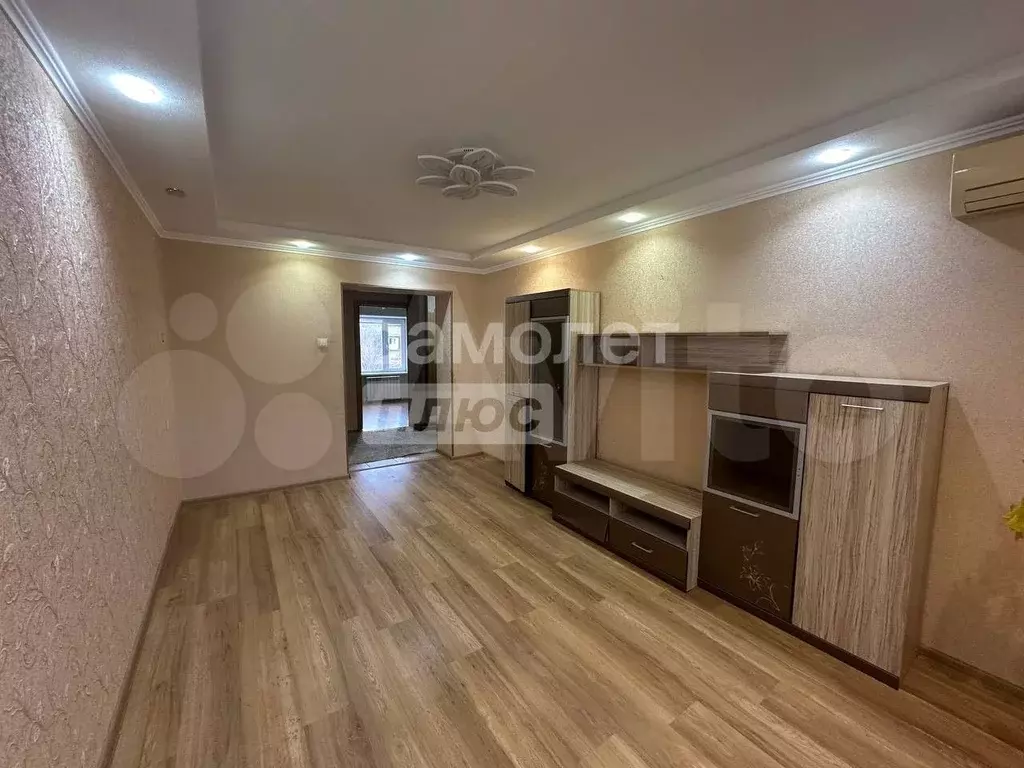 3-к. квартира, 58,9 м, 3/3 эт. - Фото 1