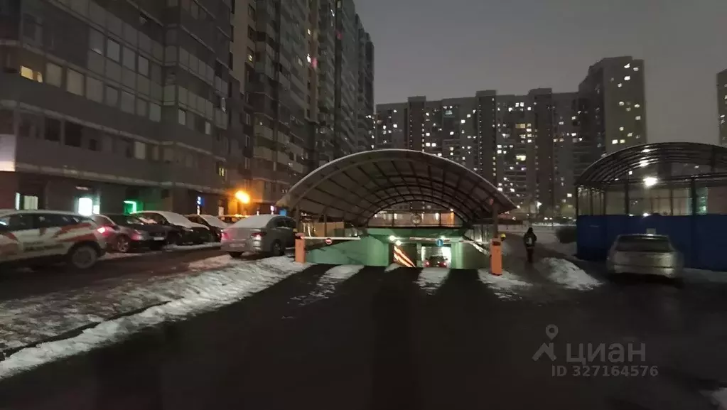 Гараж в Санкт-Петербург Лыжный пер., 4к3 (18 м) - Фото 1