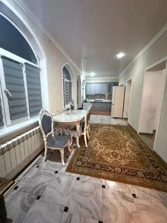 Дом в Дагестан, Махачкала ул. Лаптиева, 40 (100 м) - Фото 1