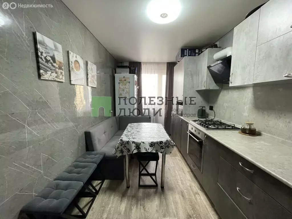 1-комнатная квартира: Сызрань, улица Есенина, 3 (37.1 м) - Фото 1