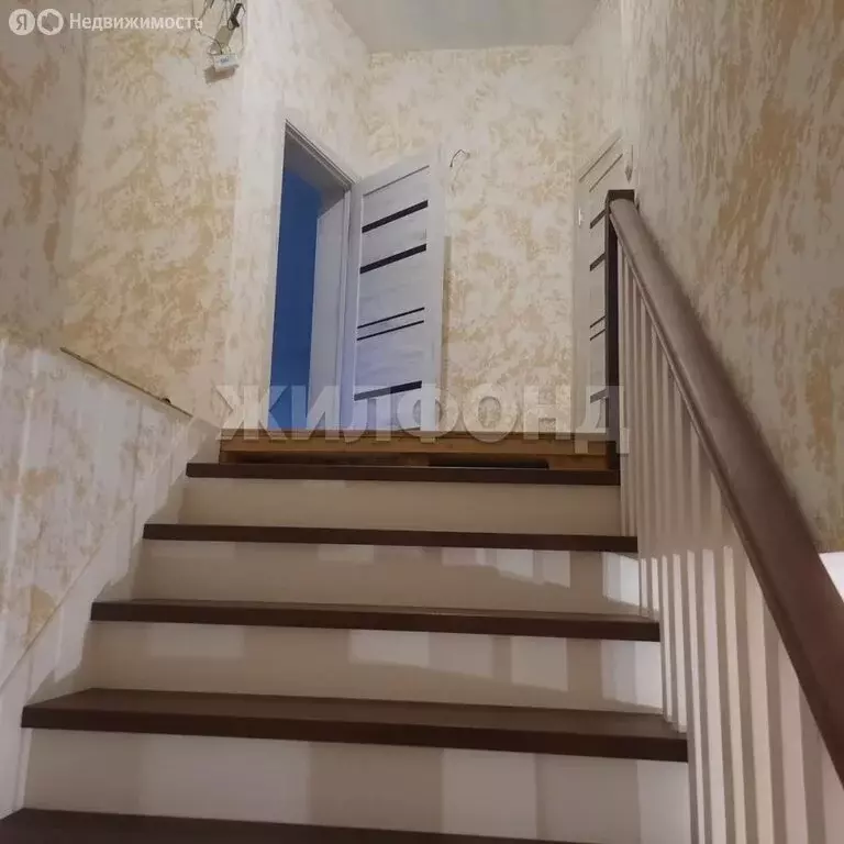 Дом в село Андреевка, Полевая улица (239.2 м) - Фото 1