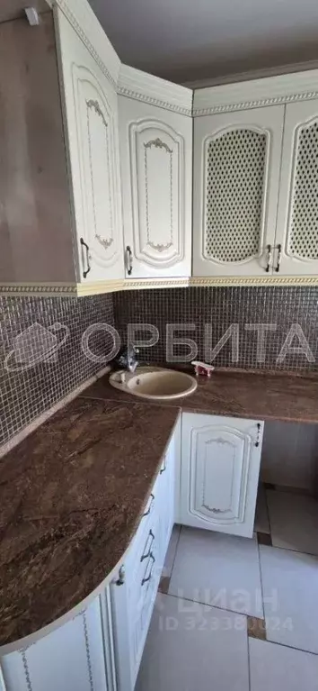 2-к кв. Тюменская область, Тюмень ул. Западносибирская, 22к1 (51.0 м) - Фото 1