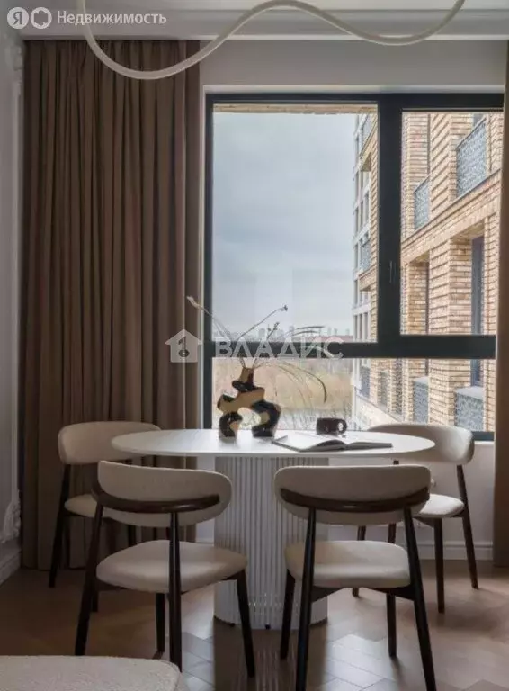 3-комнатная квартира: Москва, улица Нижние Мнёвники, 9 (65 м) - Фото 1