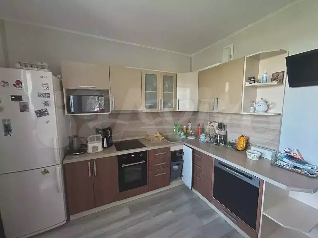 1-к. квартира, 41 м, 9/17 эт. - Фото 0