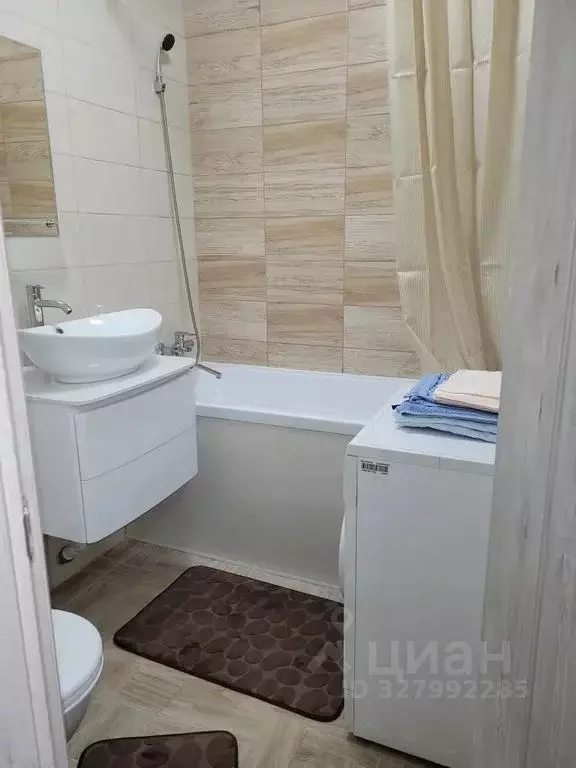 1-к кв. Оренбургская область, Сорочинск ул. 8 Марта, 22 (40.0 м) - Фото 2