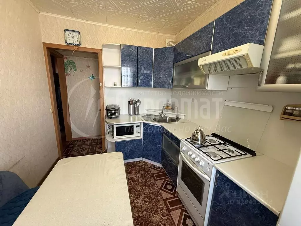 3-к кв. Курганская область, Курган Заозерный жилрайон, 1-й мкр, 18 ... - Фото 2