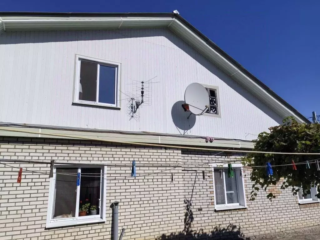 Дом в Пензенская область, Лунино рп ул. Нагорная, 98 (145 м) - Фото 1