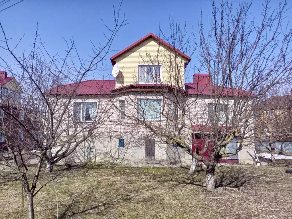 Коттедж в Орловская область, Мценск Лесной проезд (313 м) - Фото 1