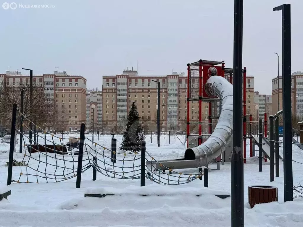 1-комнатная квартира: Тюмень, улица Дмитрия Менделеева, 2к2 (51.8 м) - Фото 1