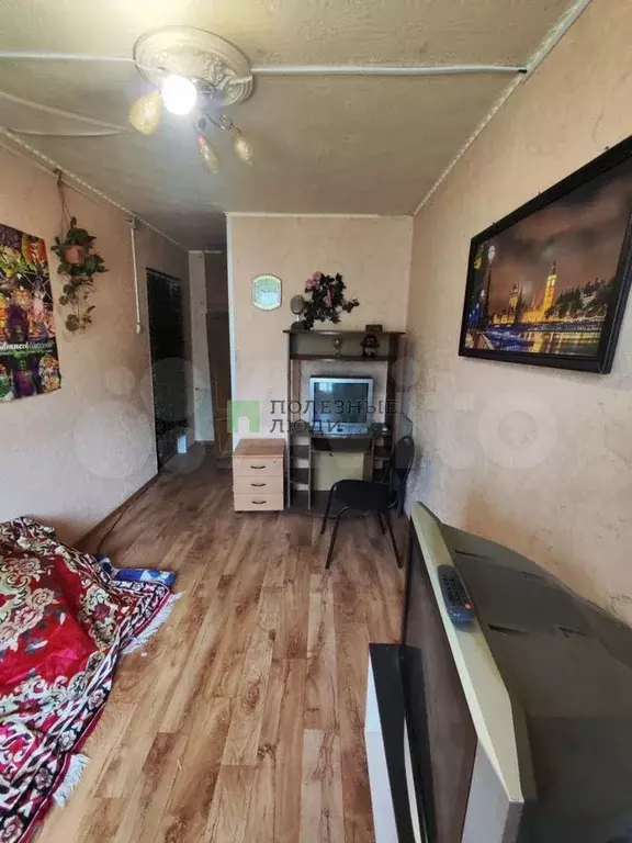 Комната 12 м в 4-к., 1/5 эт. - Фото 0