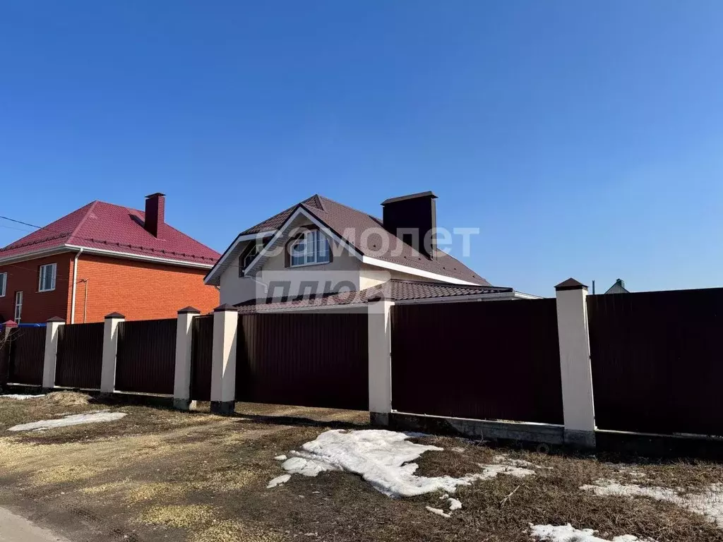 Дом в Воронежская область, Семилуки Южный мкр, ул. Тихая, 25 (327 м) - Фото 1