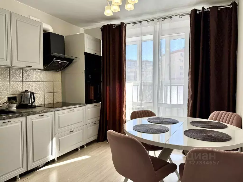 3-к кв. Волгоградская область, Волжский ул. Имени генерала Карбышева, ... - Фото 1