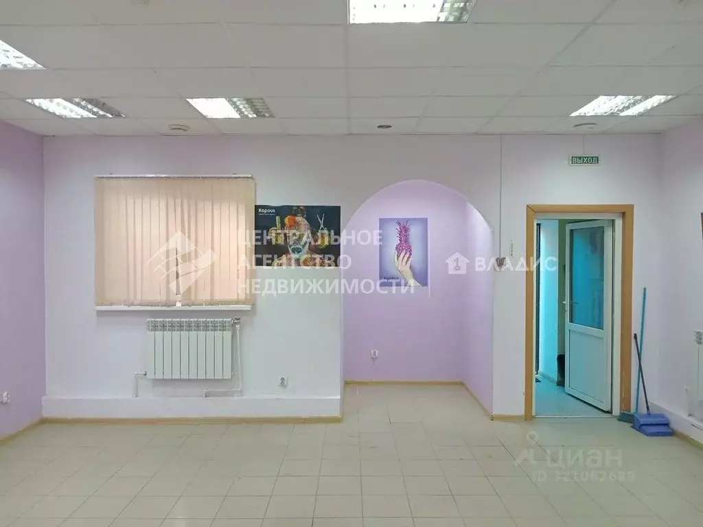 Помещение свободного назначения в Рязанская область, Рязань Вишневая ... - Фото 1