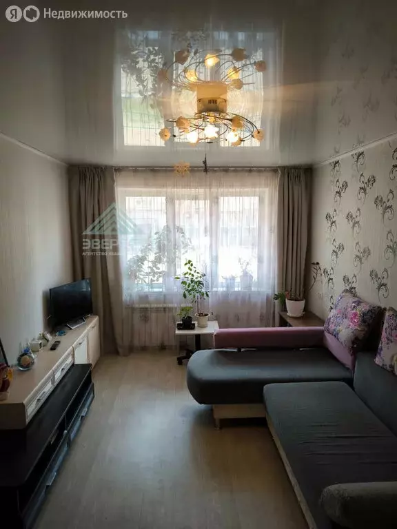 2-комнатная квартира: Черногорск, улица Калинина, 26 (44.9 м) - Фото 0