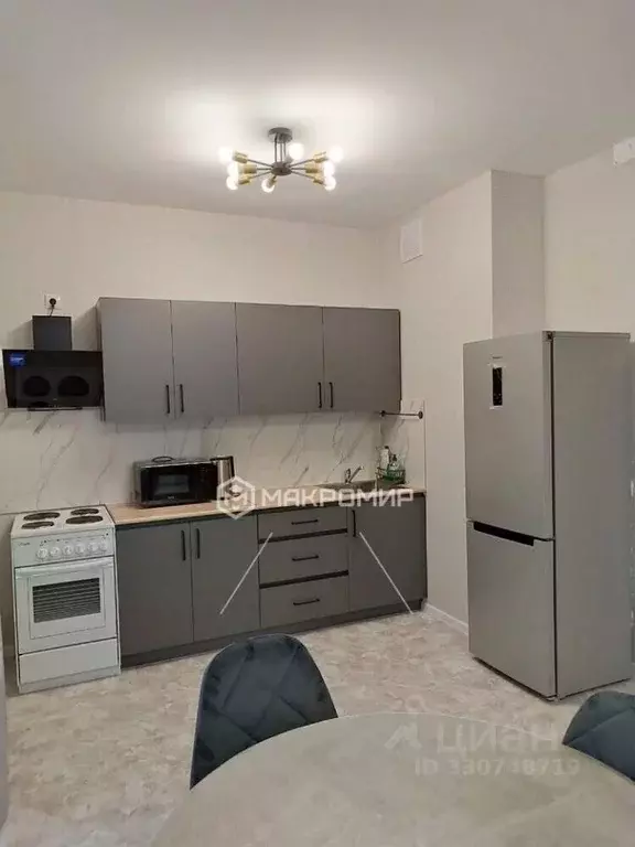 2-к кв. Татарстан, Казань ул. Генерала Махмута Гареева, 15 (56.9 м) - Фото 2