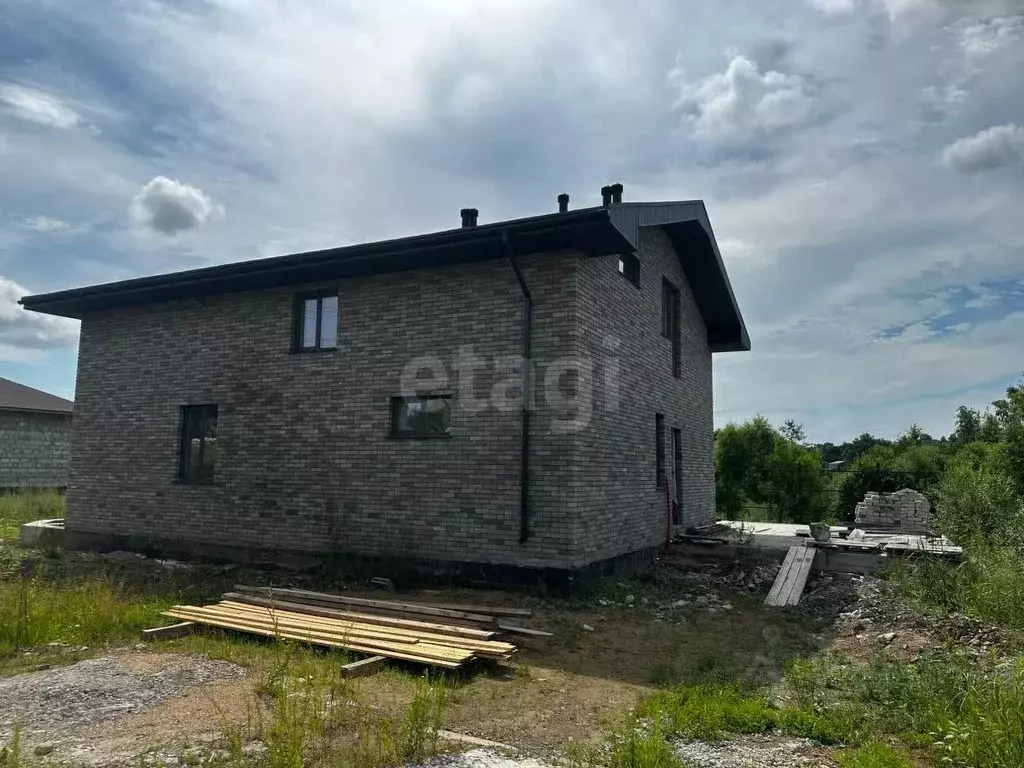 Дом в Хабаровский край, Хабаровск Воронежский проезд, 1А/7 (91 м) - Фото 1