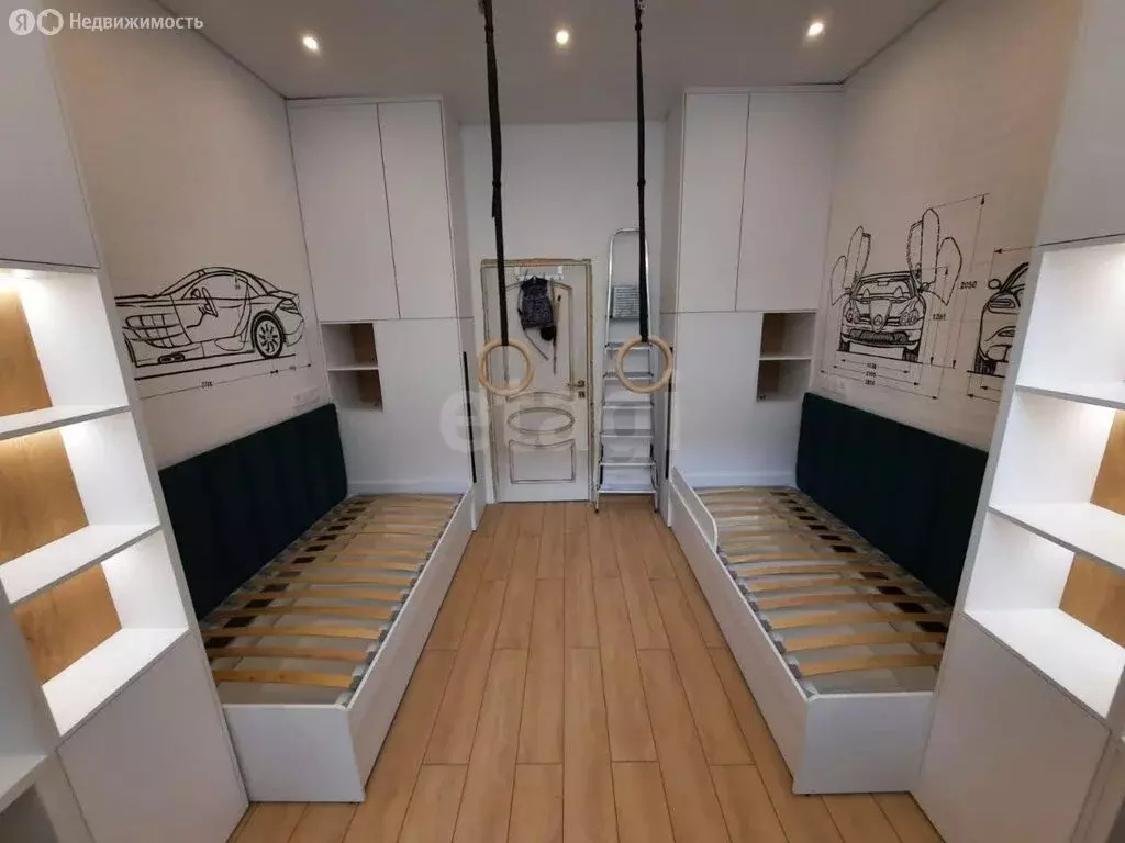 3-комнатная квартира: Санкт-Петербург, Пионерская улица, 50 (90 м) - Фото 1