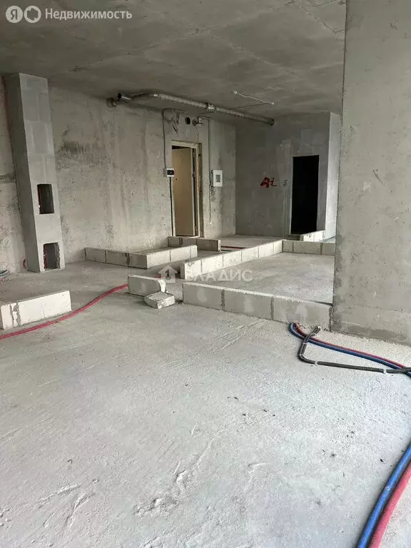 2-комнатная квартира: Москва, улица Светланова, 11к2 (90 м) - Фото 2