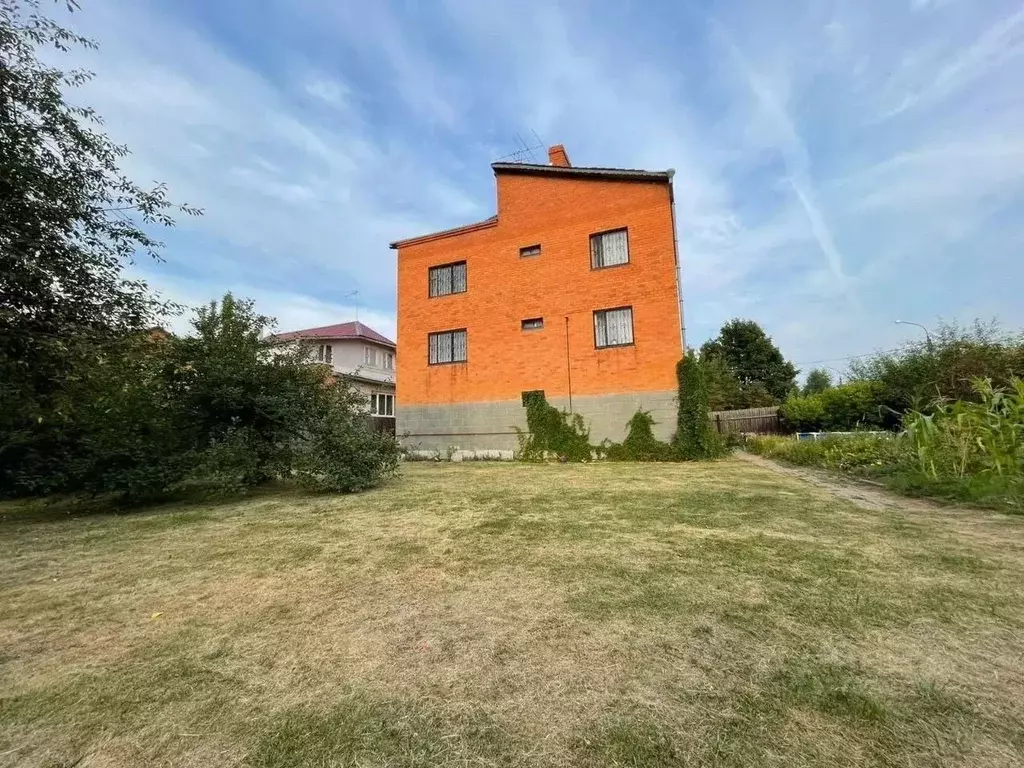 Дом в Московская область, Подольск пер. 2-й Суворовский, 10 (329 м) - Фото 1