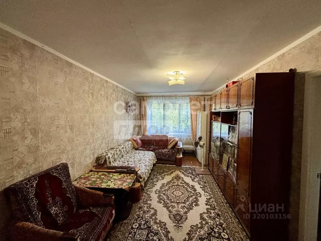 3-к кв. Пермский край, Краснокамск ул. Суворова, 5 (61.9 м) - Фото 0