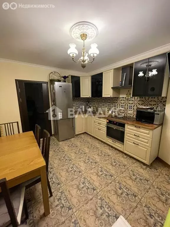 3-комнатная квартира: Москва, Покровская улица, 18 (77 м) - Фото 0