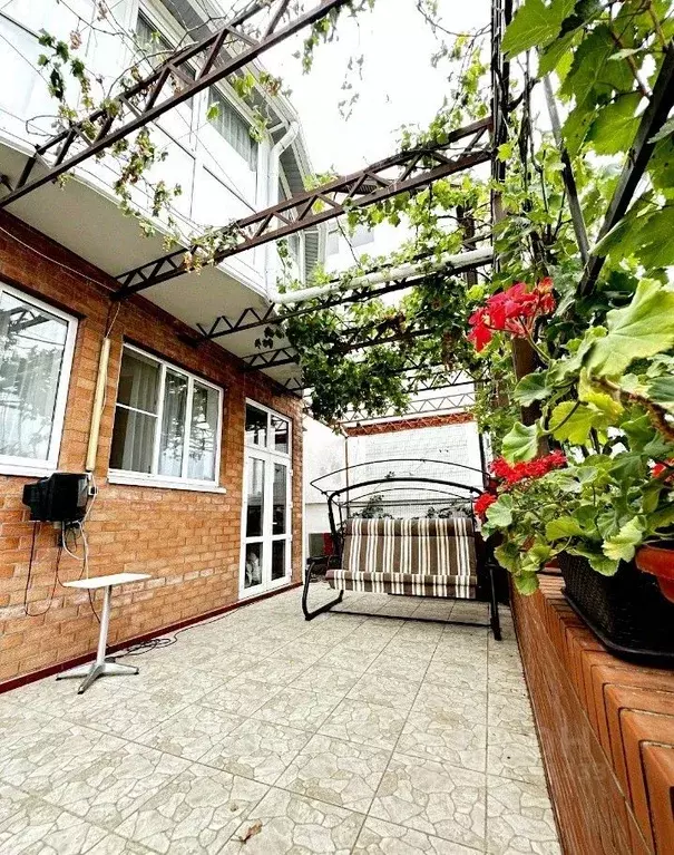 Дом в Краснодарский край, Геленджик Магилат мкр, ул. Айвазовского, 14 ... - Фото 1