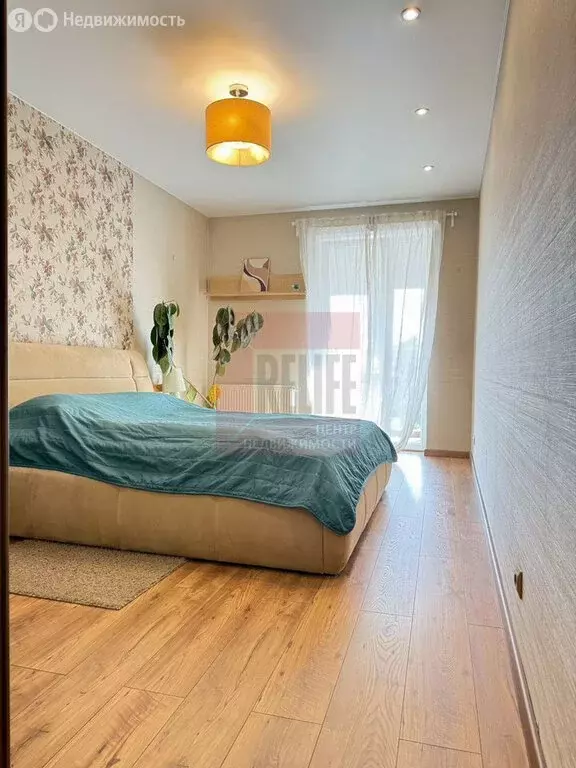 2-комнатная квартира: Зеленоградск, улица Валентина Мосина, 10 (57 м) - Фото 1