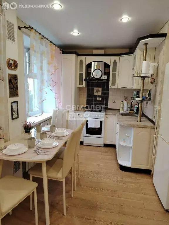 2-комнатная квартира: Миасс, улица Циолковского, 6 (47 м) - Фото 0