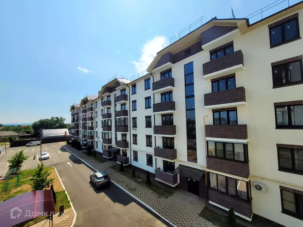 Продаётся 2-к квартира, 70 м - Фото 1