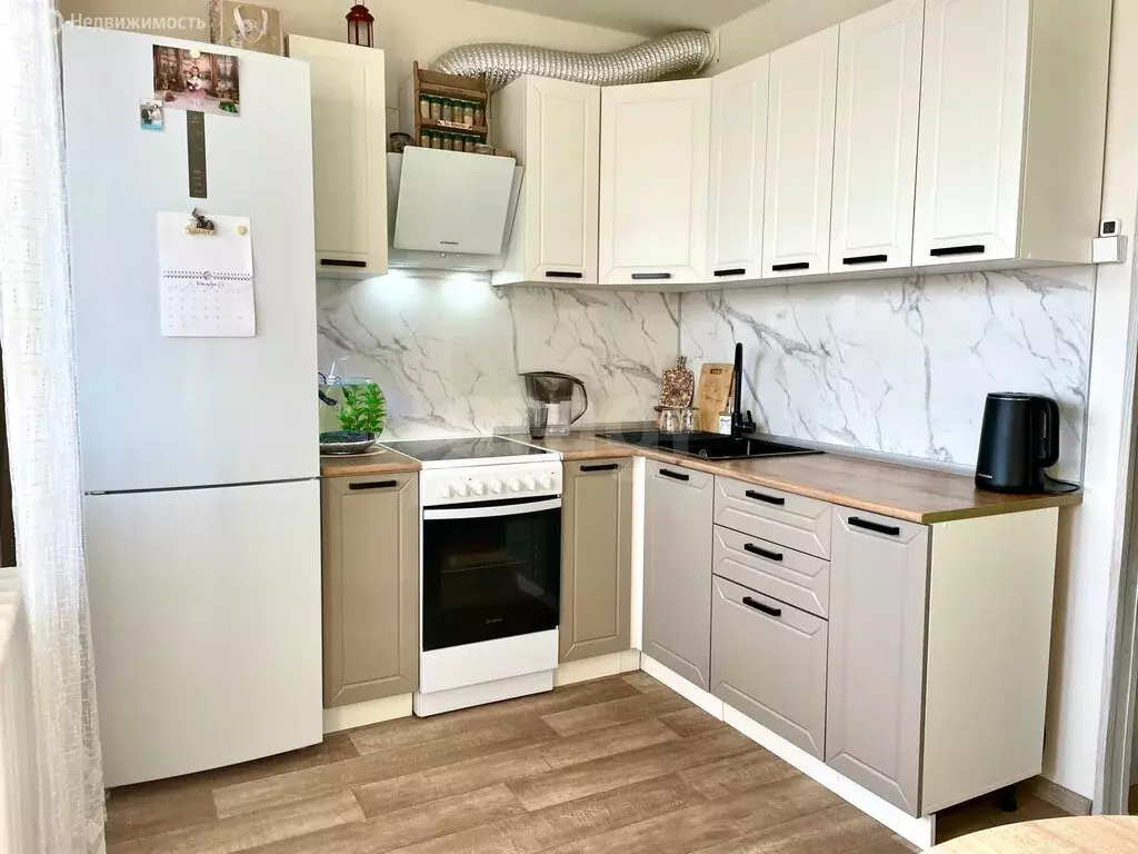 1-комнатная квартира: Тюмень, Магнитогорская улица, 4 (42 м) - Фото 1